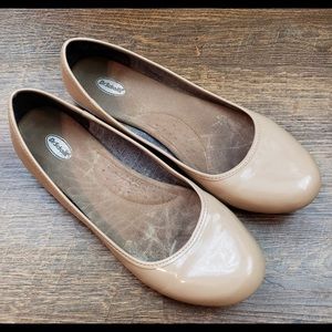 Dr Scholl's Friendly Flats Size 9.5M